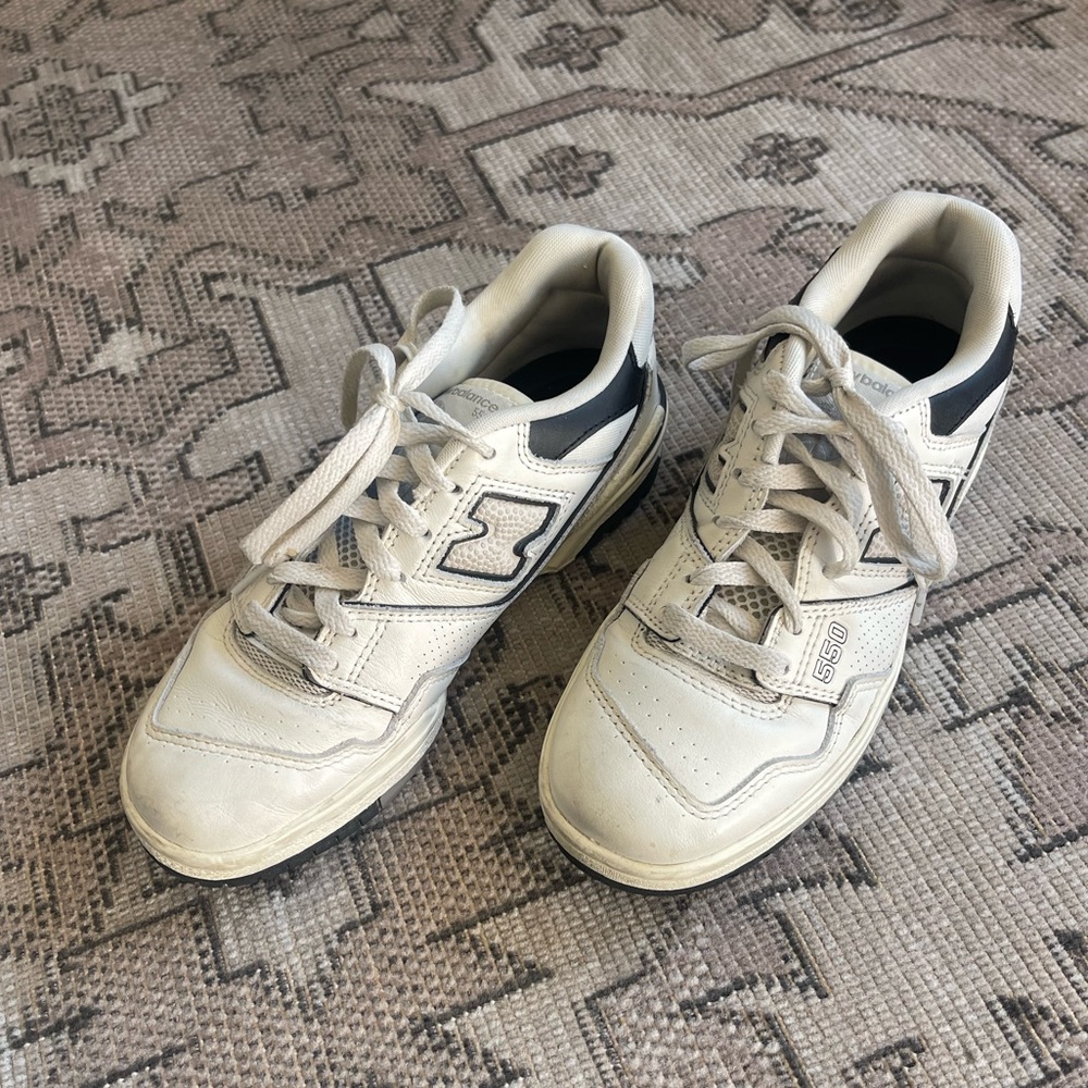 New Balance 550, white and black “Oreo” size 6.5
